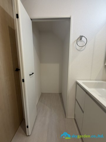 平塚市御殿1丁目16期　新築戸建　全3棟2号棟の収納