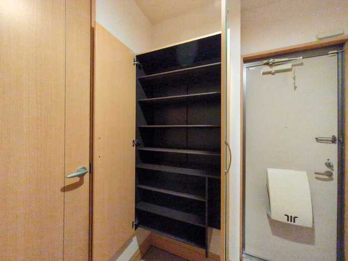 ルミエ広畑本町の収納
