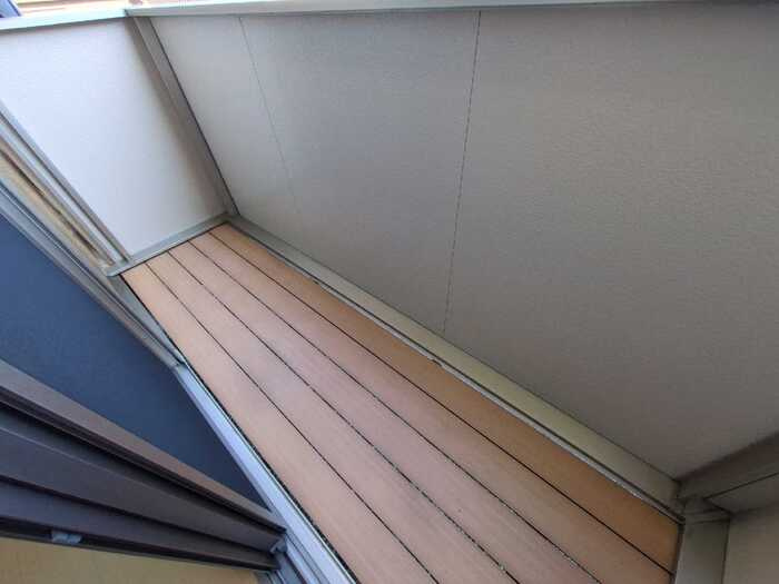 ルミエ広畑本町のバルコニー
