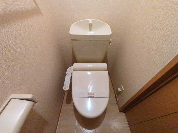 ルミエ広畑本町のトイレ