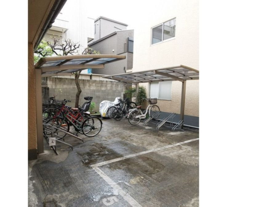 レジ東郷のその他