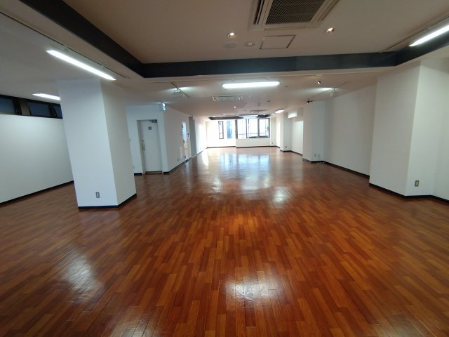大栄堂ビル|※写真は別室です。