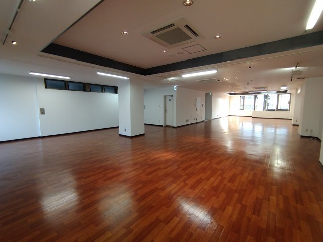 大栄堂ビル|※写真は別室です。