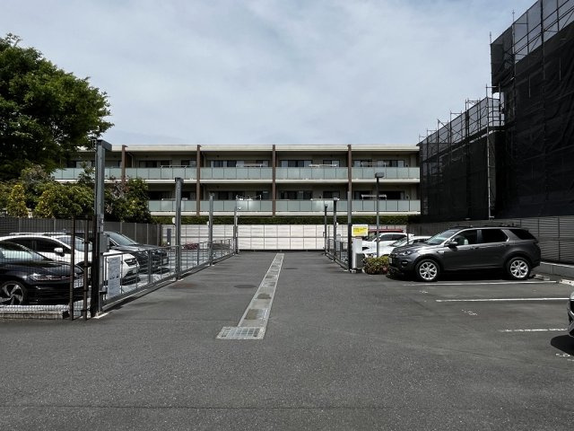 【駐車場】 | プラネスーペリア御殿山井の頭公園
