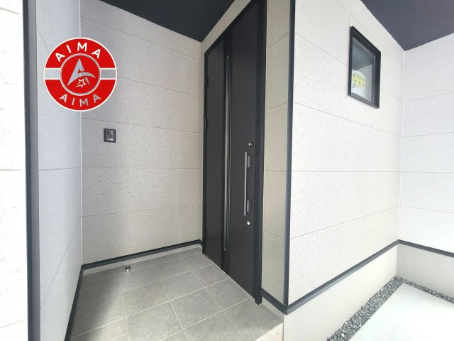 大野城市曙町3丁目第1-3棟（3号棟）の玄関|おでかけの時も帰った時も、「我が家」を最初に感じでもらえる素敵な空間に。