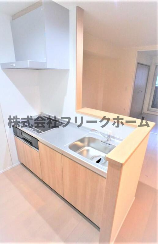 小金井市前原町３丁目の賃貸マンションのキッチン