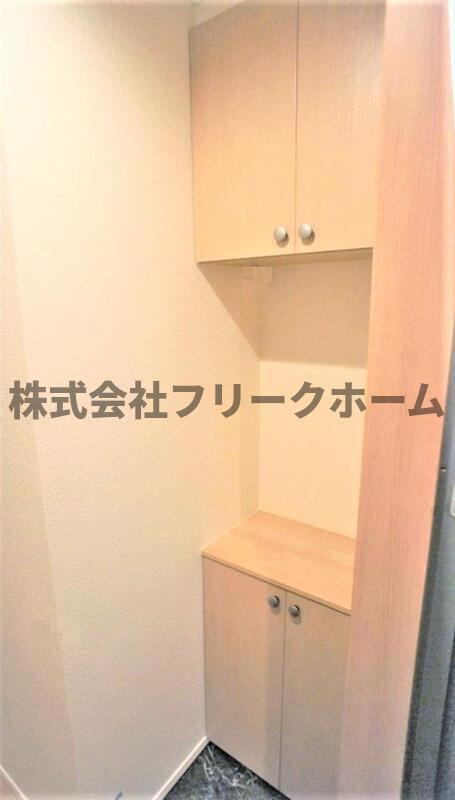 小金井市前原町３丁目の賃貸マンションの収納