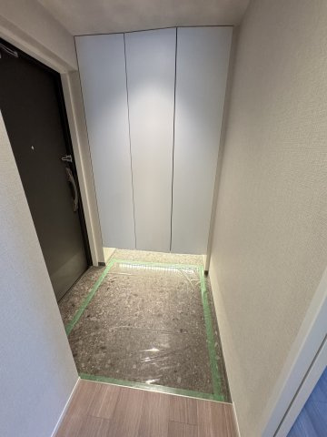 エフィーナ南麻布 7Fの玄関