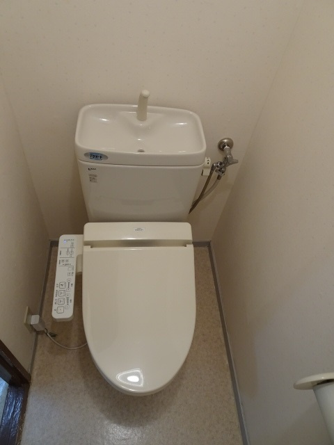 嵯峨ハイツのトイレ