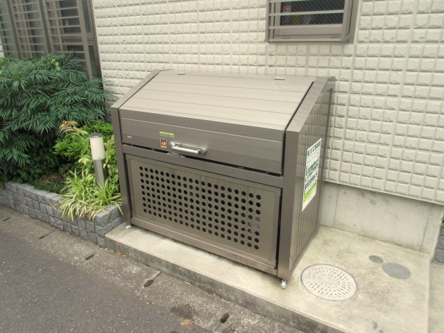 パピヨン　のその他共用部分|入居者線用のゴミ置き場