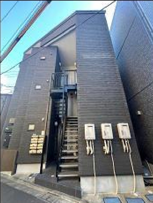 文京区本駒込４丁目のアパートの外観