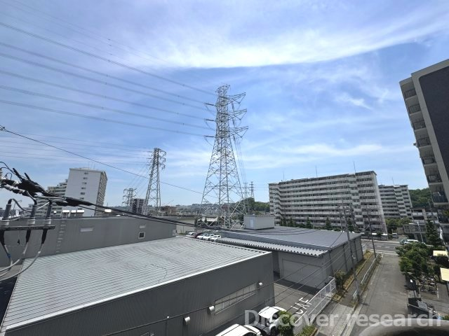 多摩稲城マンションA棟の展望