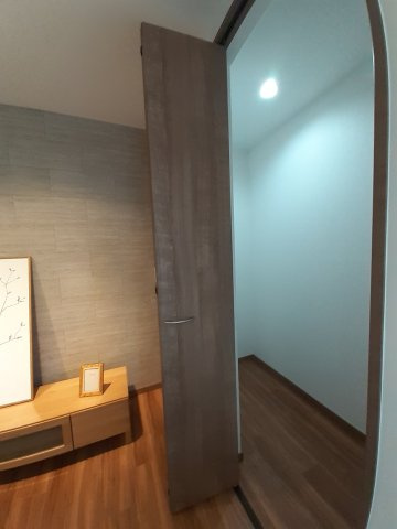 熊本市南区野口１丁目の中古一戸建の収納|LDK収納