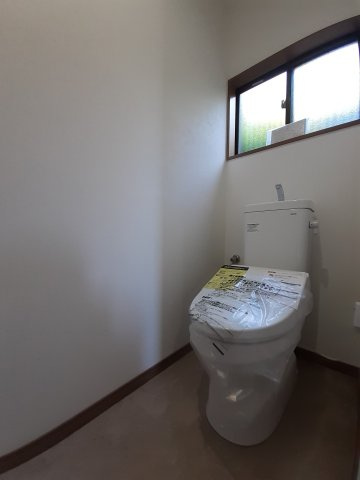 熊本市南区野口１丁目の中古一戸建のトイレ|１Ｆトイレ
