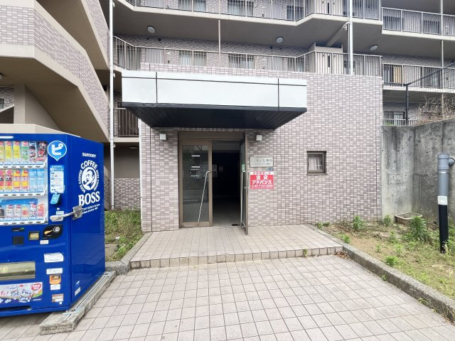 シティファイブ新柏のエントランス