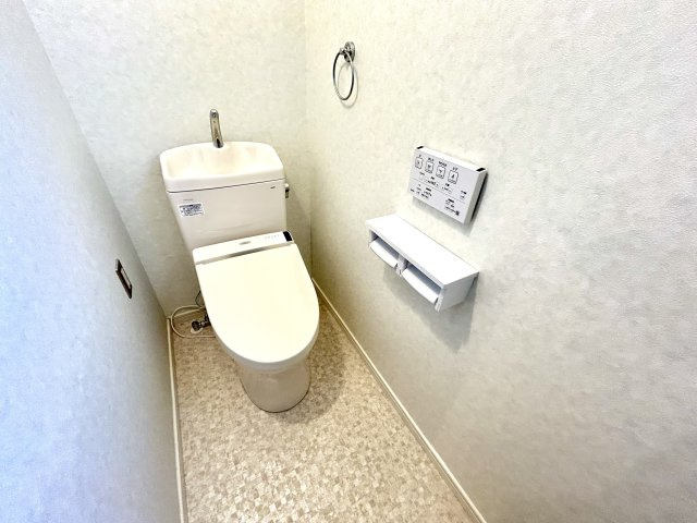 神戸市西区竹の台5丁目戸建のトイレ