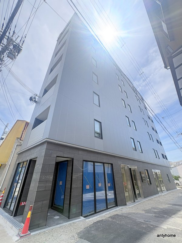 VEINZ SUITA　仲介手数料無料の外観