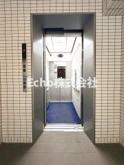 プライムアーバン堺筋本町のエントランス