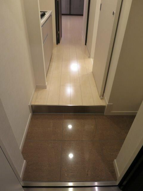 ＡＰＲＥＣＩＯＵＳ上板橋の玄関