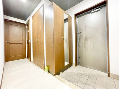 【玄関】 | ベルク豊中宮山 | 物件購入の段取りを知りたいお客様には、「ご検討からご契約までの一連の流れ」をご説明させて頂きます。初めて物件購入を検討された方は、ぜひご参考になさって下さい。