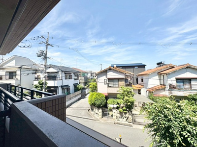 【展望】 | ベルク豊中宮山 | サイトに掲載されていない箇所の写真、撮影してお届けさせて頂きます！気になる物件で、見たい部分の画像が無い場合は、弊社スタッフまでご連絡下さいませ。お客様の気になる箇所を、カメラにて撮影して参ります！
