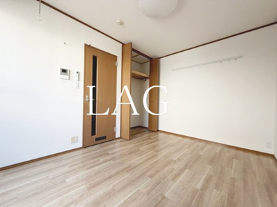 【居間・リビング】 | メゾンA | 洋室のお部屋です。