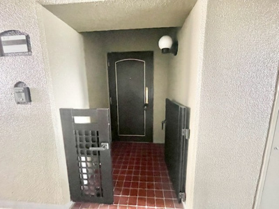【その他】 | 藤和千里ハイタウン | 現在ご返済中のカーローン・カードローン・教育ローンなどを住宅ローンに一本化したり、家具家電購入費用・引越し費用を住宅ローンと組み合わせるなど、お客さまにメリットの多い住宅ローンのご提案が可能です。