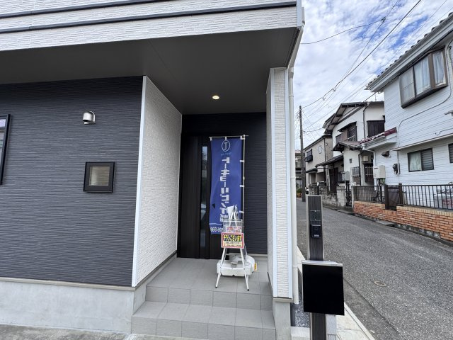松戸市日暮８丁目新築戸建【河原塚小学校:6分】のエントランス|エントランス
