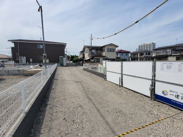【LiveleGarden】上三川町上三川 第11　全3邸の外観|〇2号棟敷地延長部分〇
敷地68坪超え！前面道路から奥まった配置です。駐車スペース2台～！
気になる方は早めのお問合せをお願いいたします。
※2026年5月撮影
