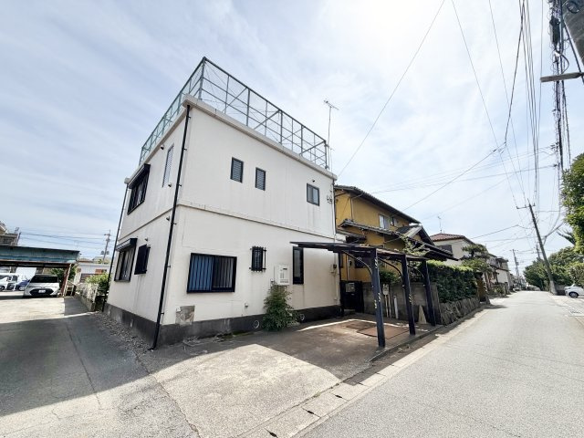 大日戸建の外観|鉄筋コンクリートの丈夫な造り