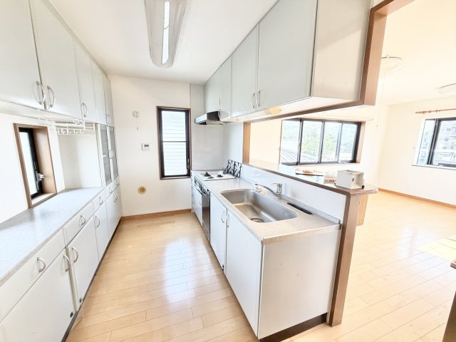 大日戸建のキッチン