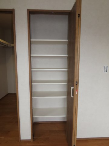 鶴ヶ島市脚折新築戸建の収納