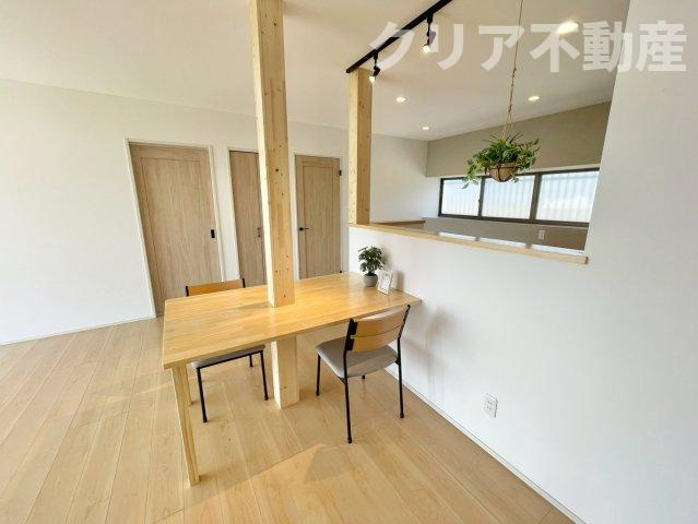 【居間・リビング】 | 新里町武井　平屋建て再生住宅　駅11分！