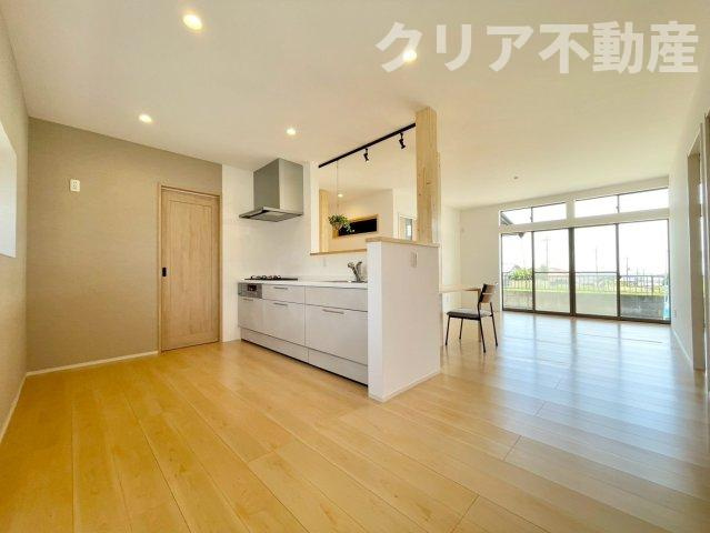 【キッチン】 | 新里町武井　平屋建て再生住宅　駅11分！