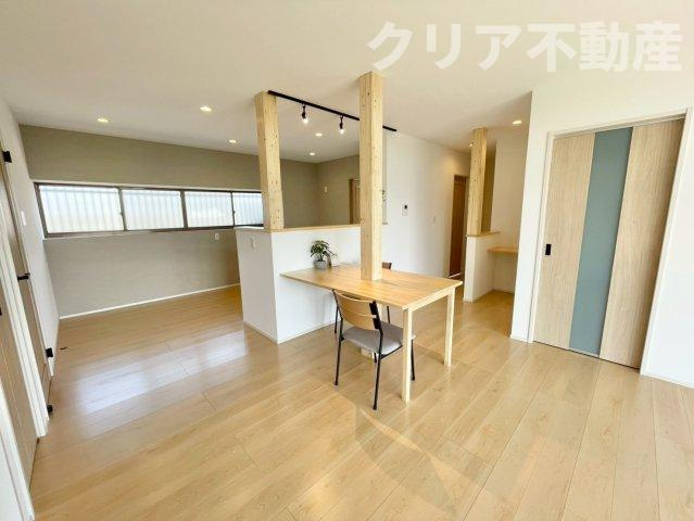 【玄関】 | 新里町武井　平屋建て再生住宅　駅11分！