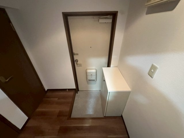 福田マンションの玄関