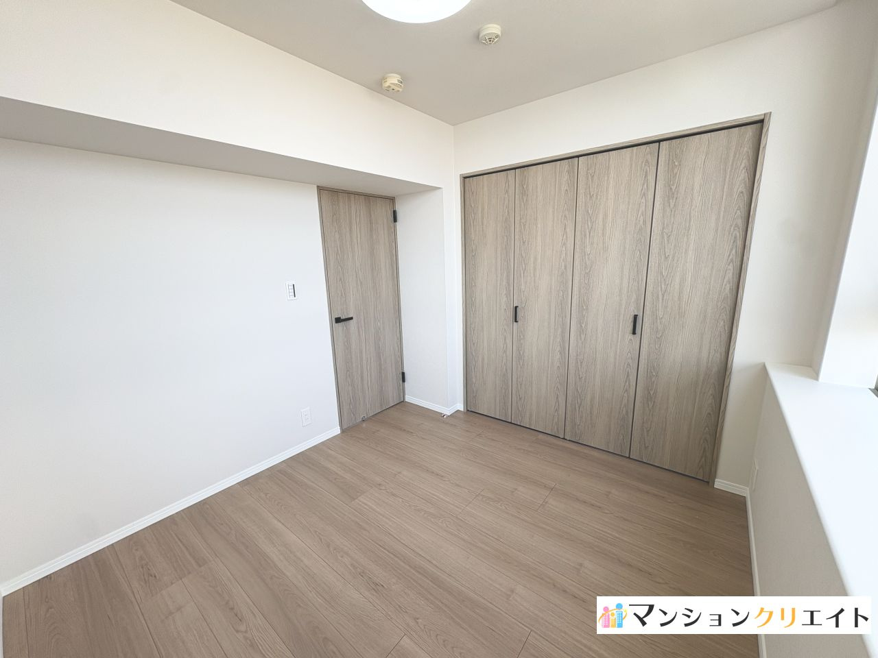 シンフォニアガーデン福井の洋室|洋室5.1帖