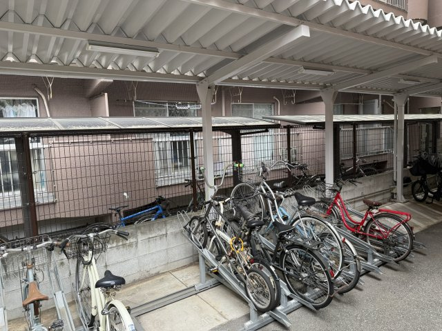 藤和シティコープ平尾駅前の駐輪場