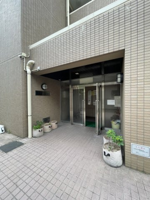 【エントランス】 | 井本マンション