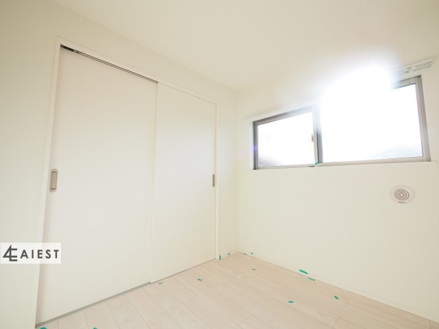 プルミエール白子町の寝室