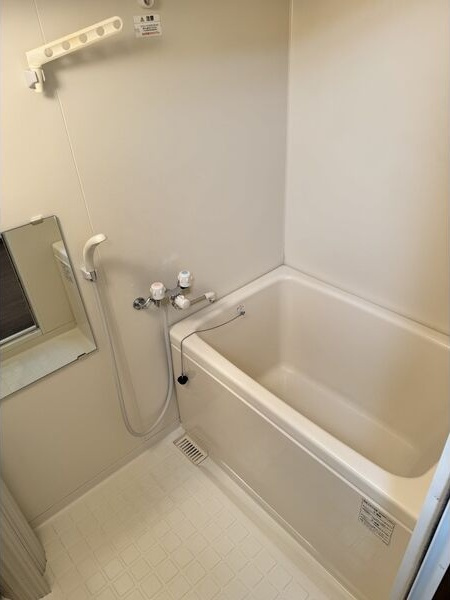 KOUYOU春岡の浴室