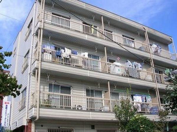 シャトレ綾瀬の外観
