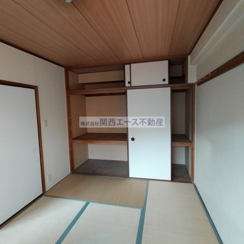  | シロハイヌ吉田