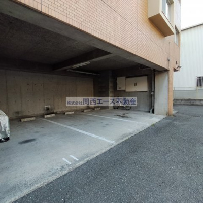 【駐車場】 | シロハイヌ吉田