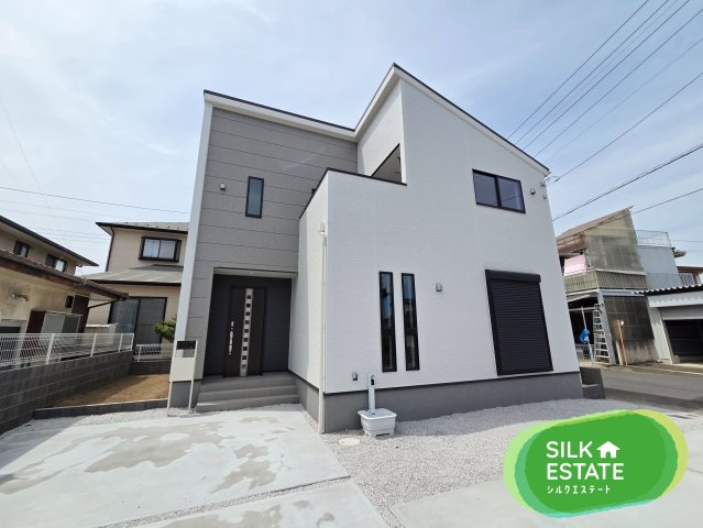 新築　桐生第28相生町　1号棟　Livele Garden.Sの外観|現地写真　2026年5月完成！随時ご内覧可能です。お気軽にご連絡ください！