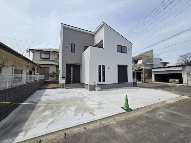 新築　桐生第28相生町　1号棟　Livele Garden.Sの駐車場|現地写真　駐車は建物東側に3台可能です！
