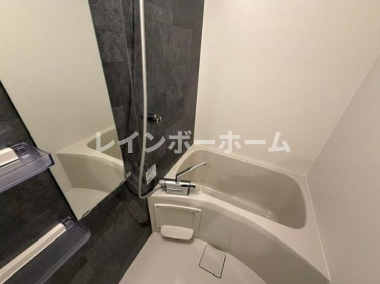 フィオーネ亀有の浴室