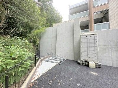 リブリ・AMKのその他
