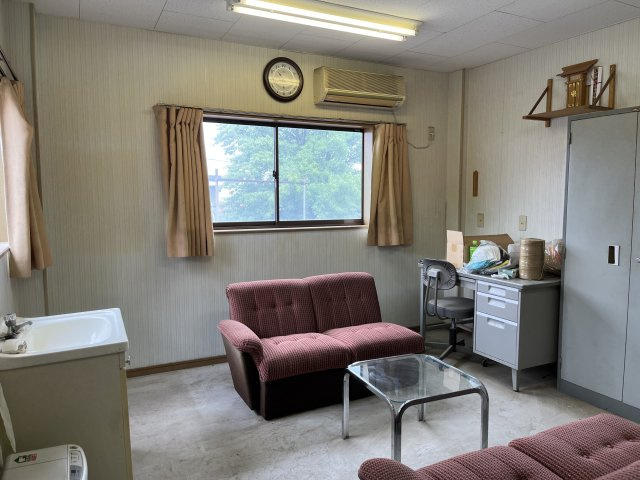 松阪市上川町　倉庫のその他|事務所