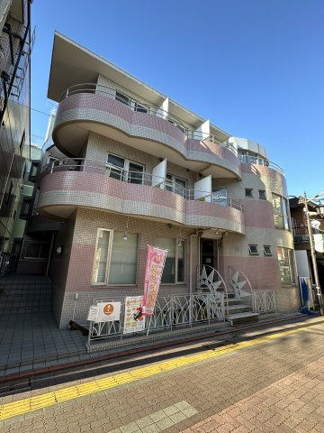 イーストビル